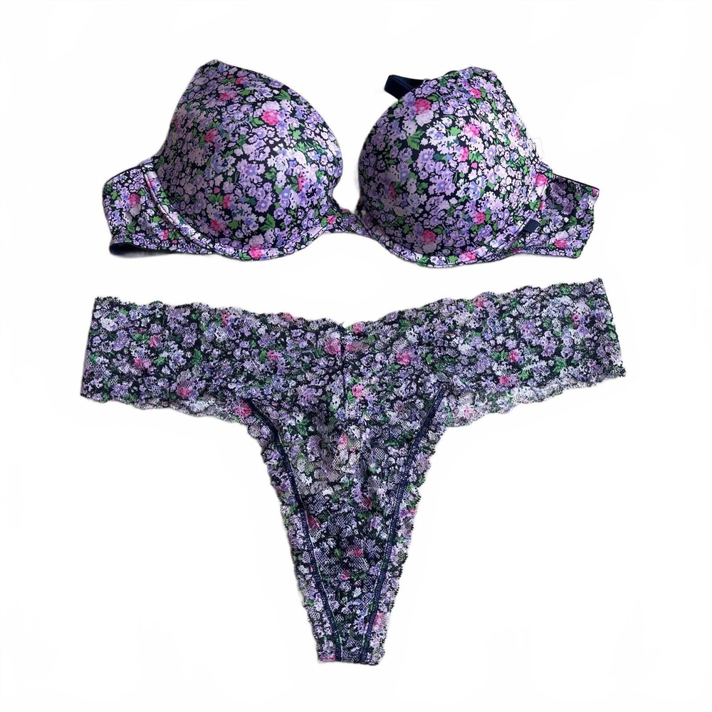 Victoria's Secret Ensign Navy Ditsy Floral Bra and Thong Set Lingerie Romantic - Picture 9 of 9